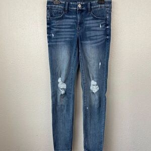 So Distressed Skinny Jeans Size 7/28W EUC